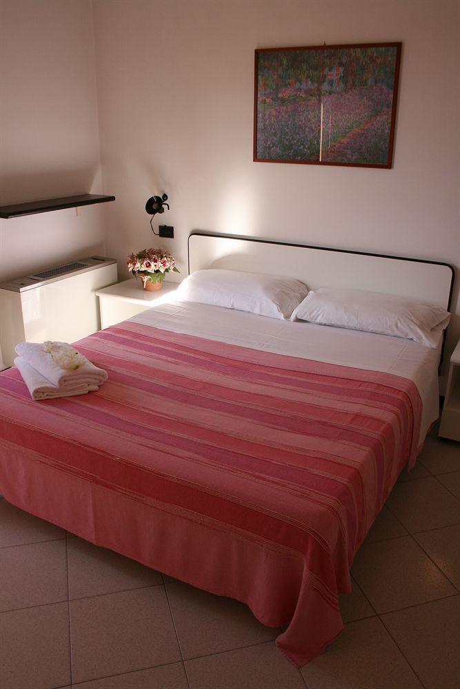 רימיני Residenza Sol Holiday מראה חיצוני תמונה