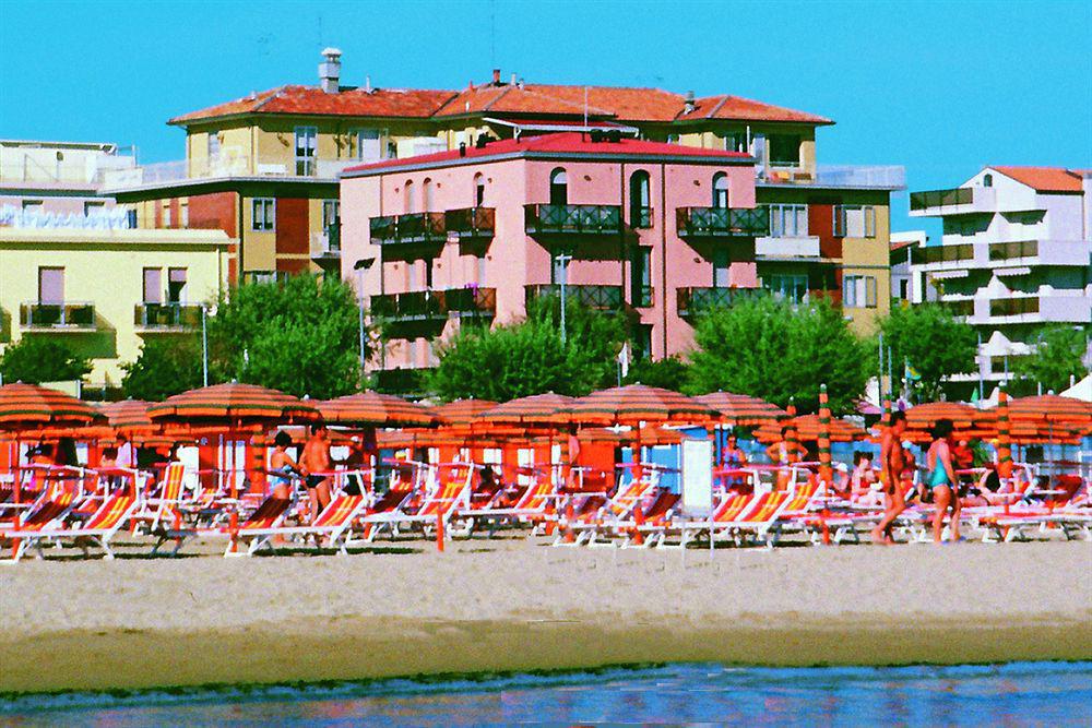 רימיני Residenza Sol Holiday מראה חיצוני תמונה