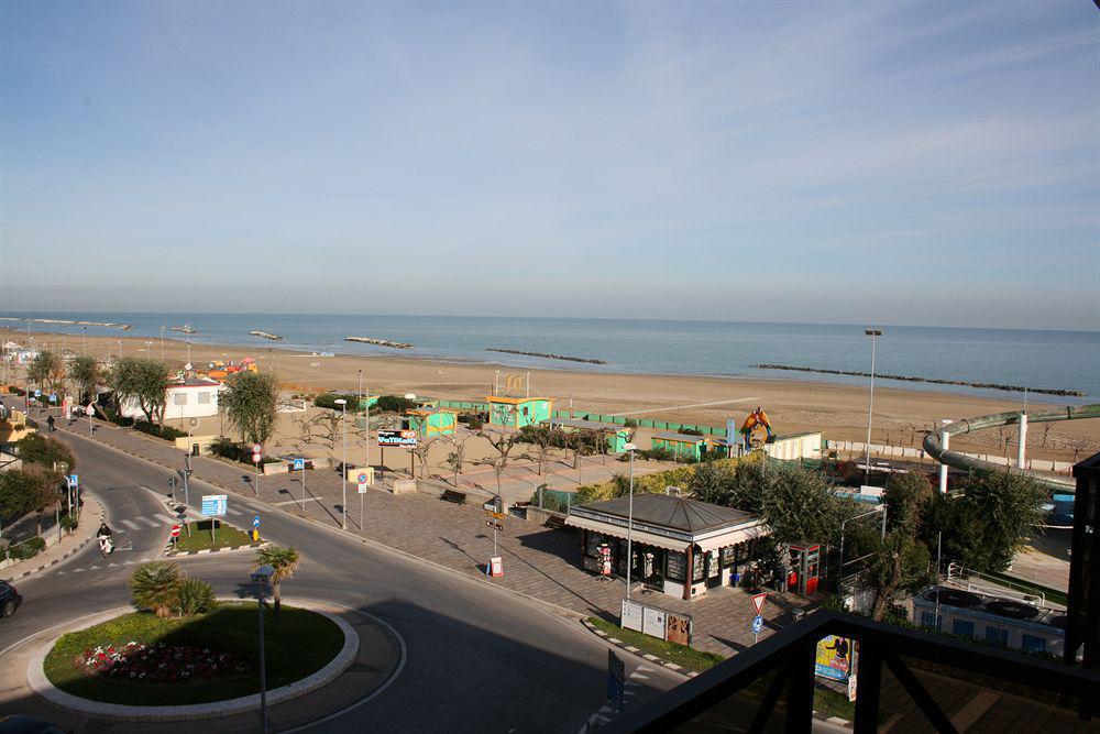 רימיני Residenza Sol Holiday מראה חיצוני תמונה