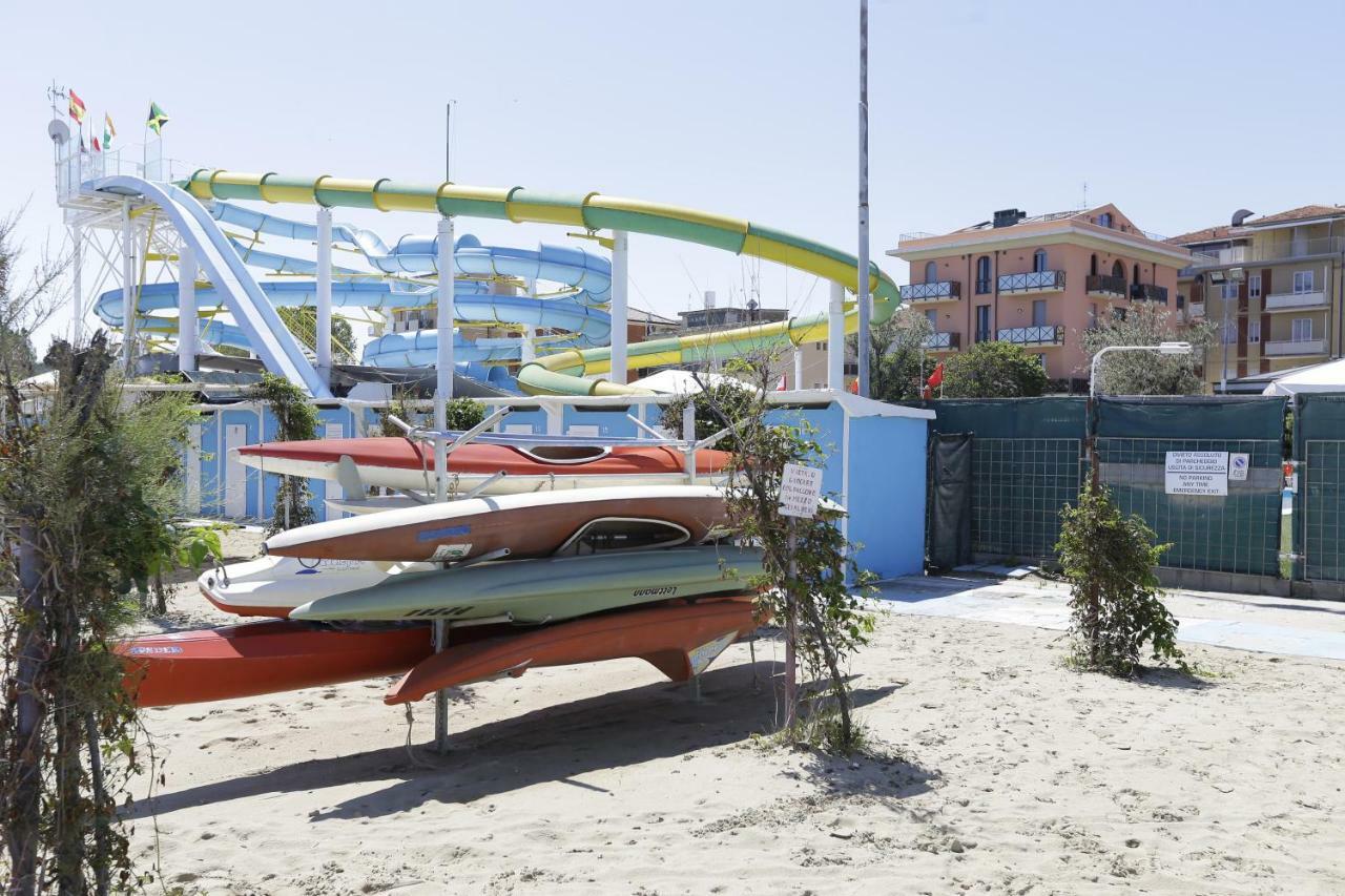 רימיני Residenza Sol Holiday מראה חיצוני תמונה